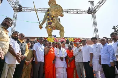  ಮಹಾರಾಷ್ಟ ಸರ್ಕಾರ ಕರ್ನಾಟಕದೊಳಗೆ ಬರಬಾರದು   ಸಿಎಂ