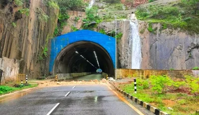 ಕಾರವಾರ  ಸುರಂಗ ಮಾರ್ಗದಲ್ಲಿ‌ ಗುಡ್ಡ ಕುಸಿತ