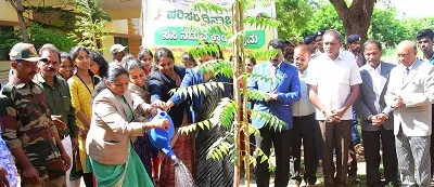 ಮುಂದಿನ ಪೀಳಿಗೆಗೆ ಪರಿಸರ ಉಳಿಸಿ  ನ್ಯಾಯಾಧೀಶ ರೋಣ್ ವಾಸುದೇವ್